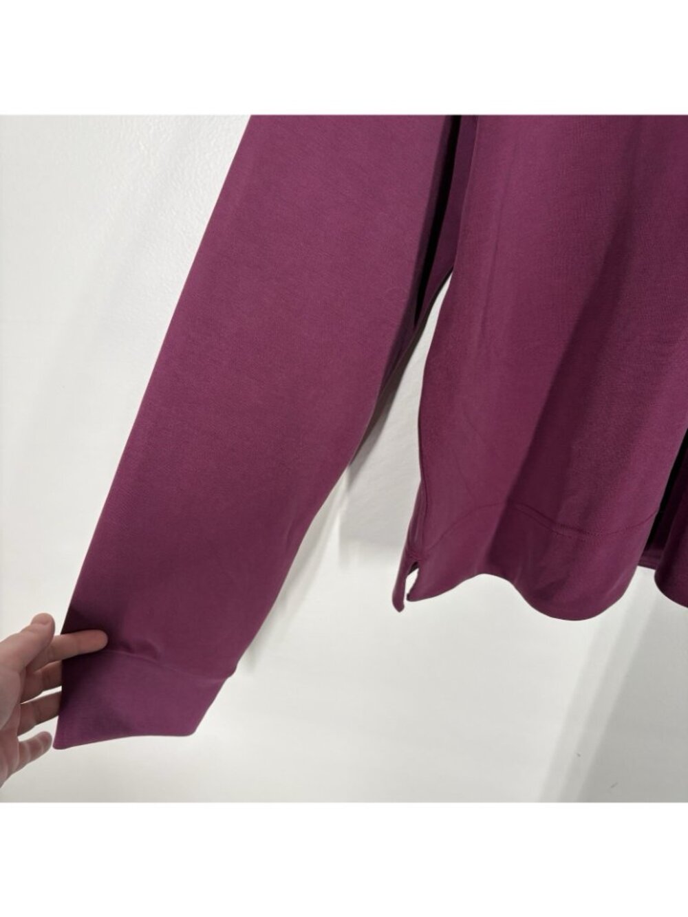 Athleta Women L Plum Cropped Seasoft Quarter Zip Pullover Sweatshirt NWOT - Picture 5 of 12